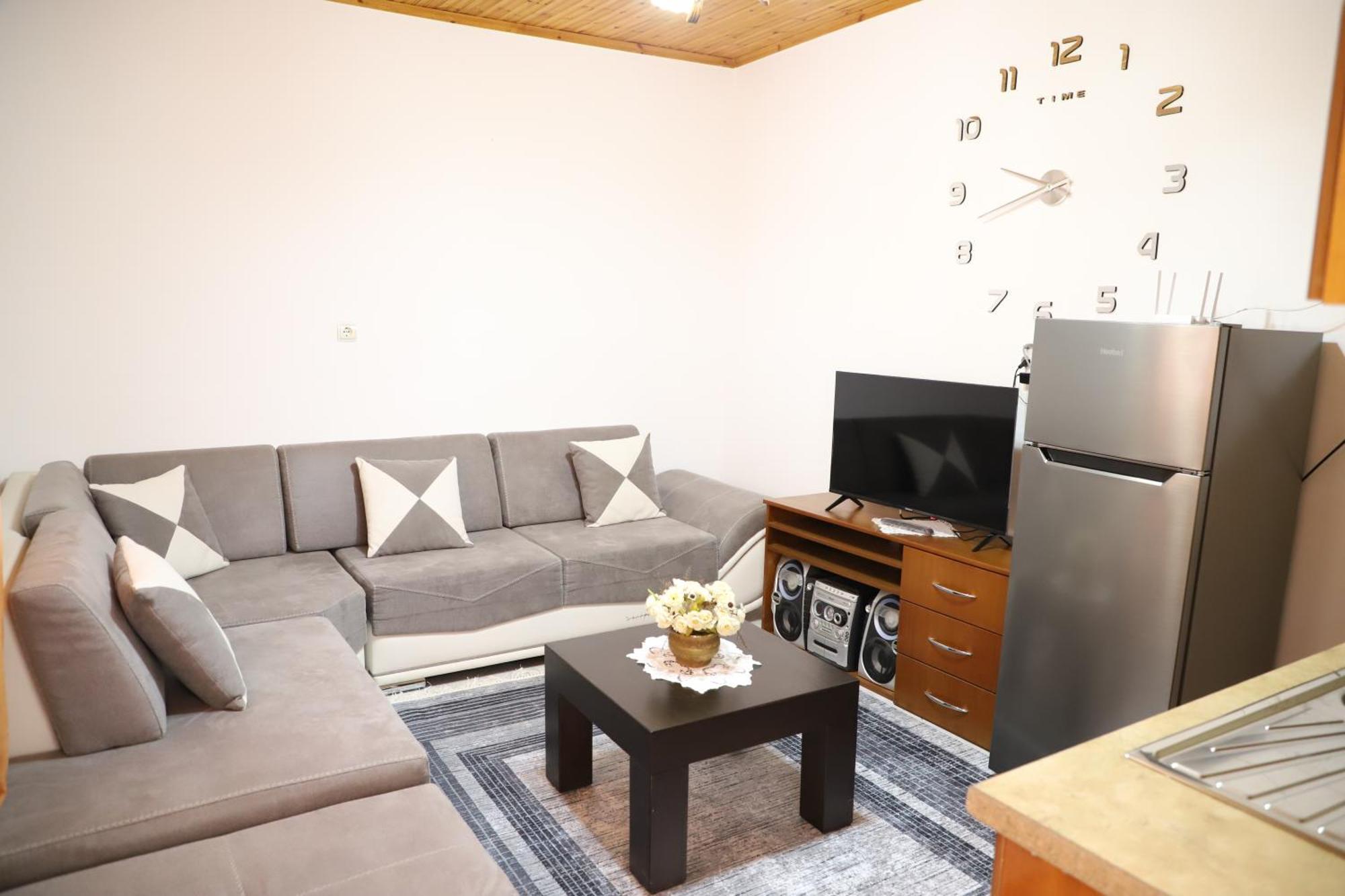 Stergjo Townview Residences Apartment